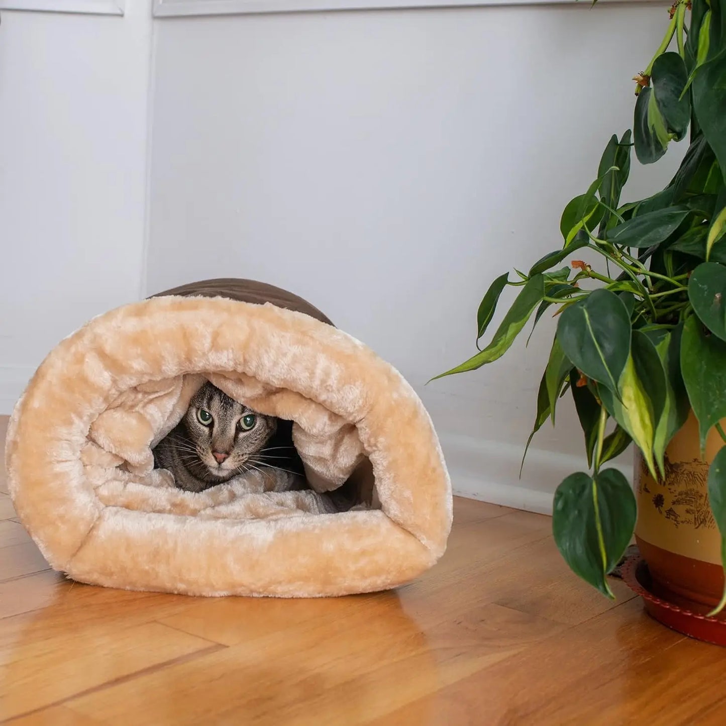 Warm Cat Sleeping Bag – Cozy Cat Bed