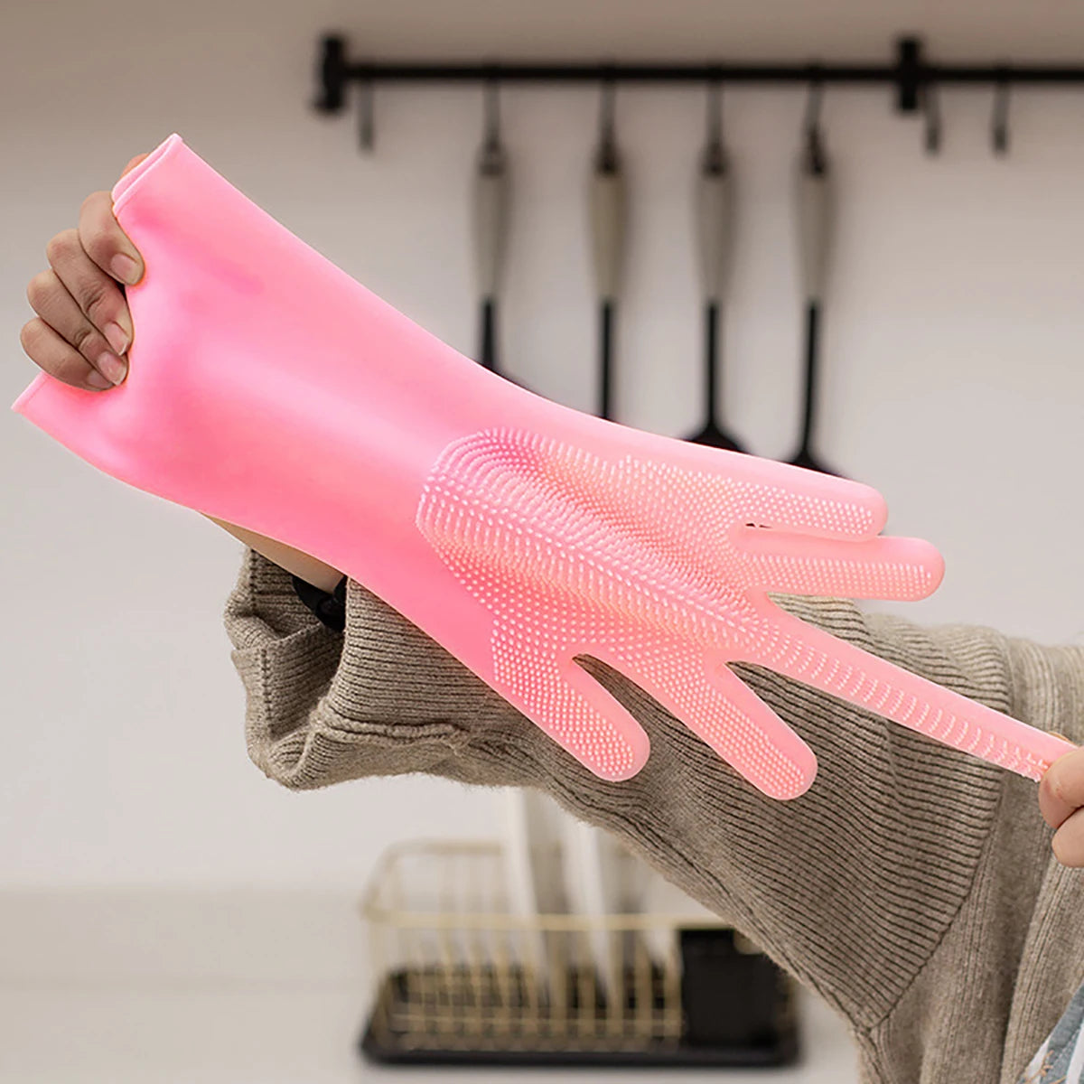 Pet Grooming Gloves – Hair Removal for Dogs & Cats
